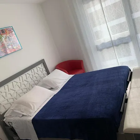 Апартаменты Kelly Лозанна