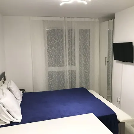 Kelly Апартаменты Лозанна